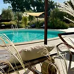 Is Cheas Wine Farm Boutique *