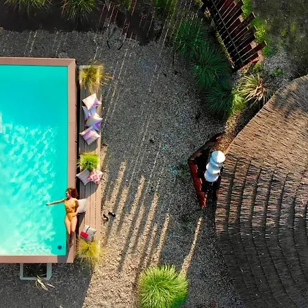 Is Cheas Wine Farm Boutique Vakantieboerderij San Vero Milis