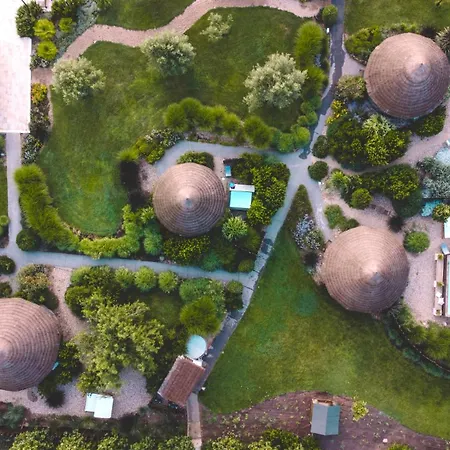 Is Cheas Wine Farm Boutique Vakantieboerderij *