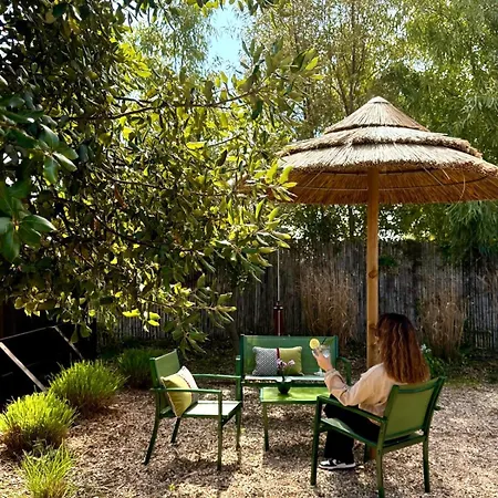 Is Cheas Wine Farm Boutique Farm stay *
