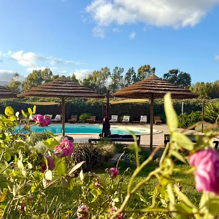 Is Cheas Wine Farm Boutique Farm stay *