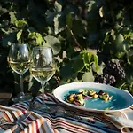 Is Cheas Wine Farm Boutique 팜스테이 *