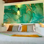 Is Cheas Wine Farm Boutique * San Vero Milis