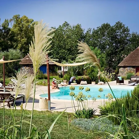 Is Cheas Wine Farm Boutique Alloggio per agriturismo *