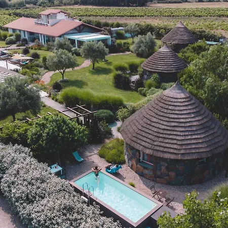 Is Cheas Wine Farm Boutique Bauernhof *