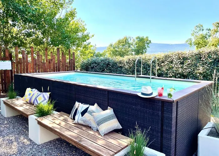 Agroturismo Is Cheas Wine Farm Boutique