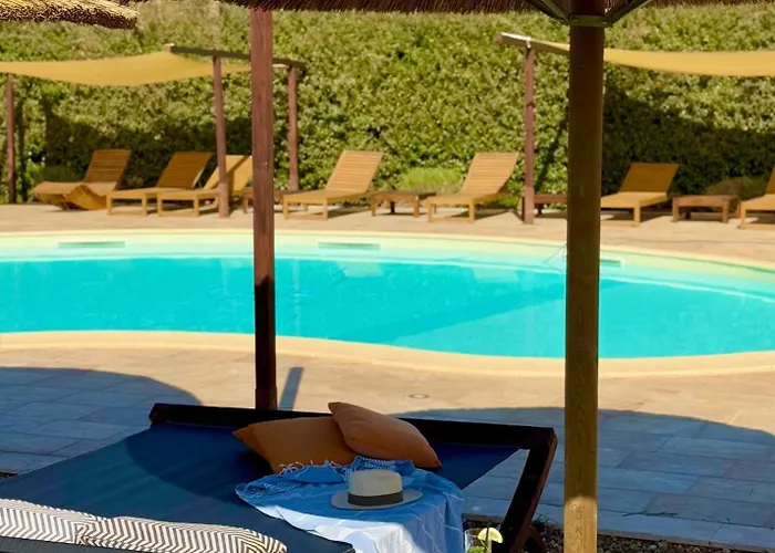 Is Cheas Wine Farm Boutique * San Vero Milis