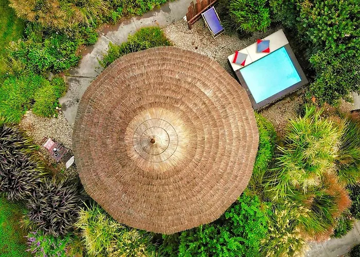 Is Cheas Wine Farm Boutique Agroturismo *